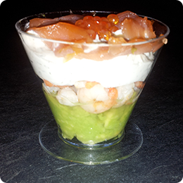 verrine avocat / crevettes/ saumon / fromage frais