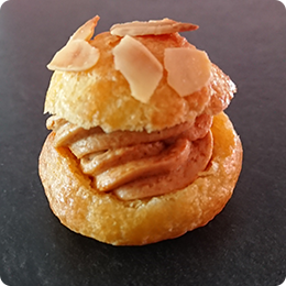 mini chou au café